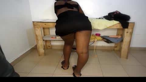 Nina online show from March 2026 08:52:02 PM