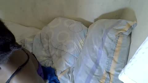 Snapshot of queenlena868103 chatting on November 2025 09:58:01 PM queenlena868103 online show from November 2025 09:58:01 PM