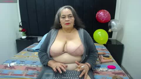 VickyBoobss online show from January 2026 07:48:01 PM