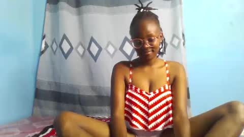 Snapshot of queenmerliz331240 chatting on February 2025 07:15:01 AM queenmerliz331240 online show from February 2025 07:15:01 AM