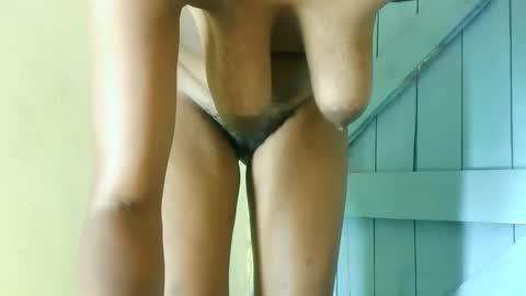 Snapshot of queenmerliz331240 chatting on November 2025 08:33:02 PM queenmerliz331240 online show from November 2025 08:33:02 PM