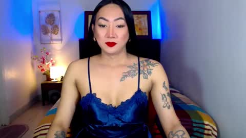 QUEEN online show from February 2025 07:35:01 AM