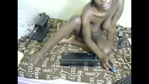 melly online show from February 2025 06:47:02 PM