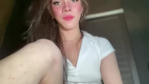 Snapshot of queenn_xxx chatting on December 2025 11:30:02 AM QUEEN online show from December 2025 11:30:02 AM