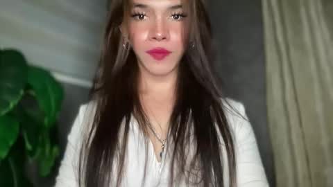 Snapshot of queenn_xxx chatting on February 2026 11:36:01 AM QUEEN online show from February 2026 11:36:01 AM