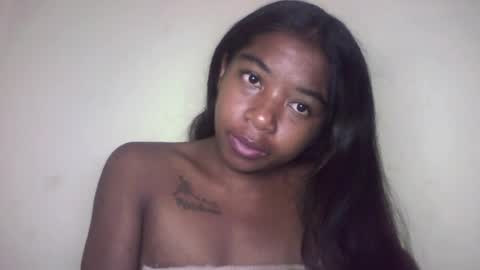 queennaya online show from July 2026 03:08:02 AM