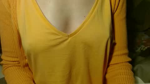 queenoftenderness online show from March 2026 08:03:01 PM