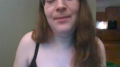 queenofthenights online show from April 2026 07:41:01 PM