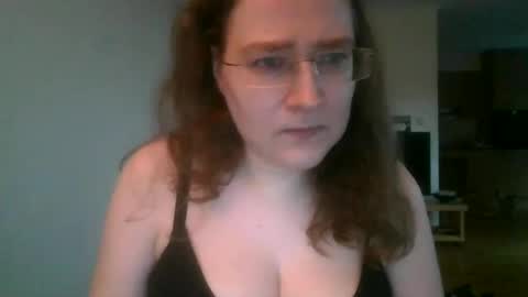 Snapshot of queenofthenights chatting on June 2026 08:08:01 PM queenofthenights online show from June 2026 08:08:01 PM