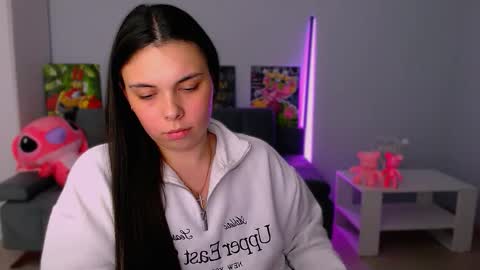 Patricia online show from October 2025 06:42:01 PM