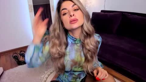 Queennofyuredreams online show from March 2026 10:02:02 PM