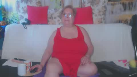 QueenPammy online show from October 2025 07:11:01 AM