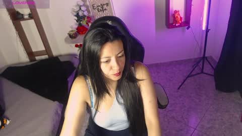 Snapshot of queenrose94 chatting on April 2026 12:38:01 PM queenrose94 online show from April 2026 12:38:01 PM