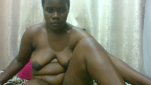 Snapshot of queenvivy chatting on July 2026 07:45:01 PM VIVIAN online show from July 2026 07:45:01 PM
