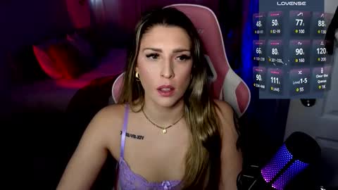 Snapshot of queenx_lexy chatting on December 2024 06:27:02 PM queenx_lexy online show from December 2024 06:27:02 PM