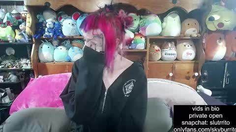 Sky Burrito online show from October 2025 04:49:02 AM