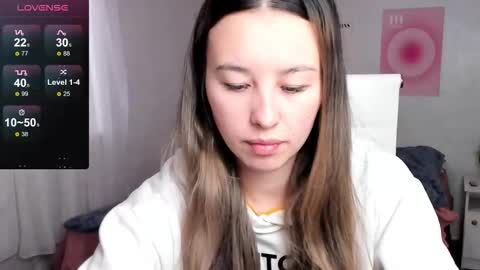 Snapshot of queitsharm_ chatting on February 2026 06:29:02 AM Anna online show from February 2026 06:29:02 AM