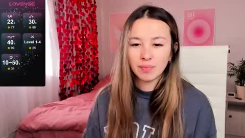 Snapshot of queitsharm_ chatting on February 2026 08:21:01 AM Anna online show from February 2026 08:21:01 AM