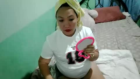 quelly40 online show from February 2026 06:33:02 AM