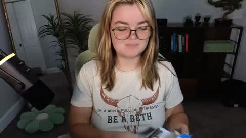 Bri online show from September 2025 02:57:01 AM