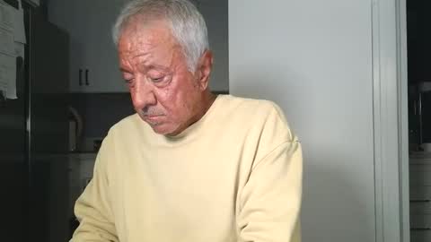 Jim online show from February 2026 04:35:02 AM