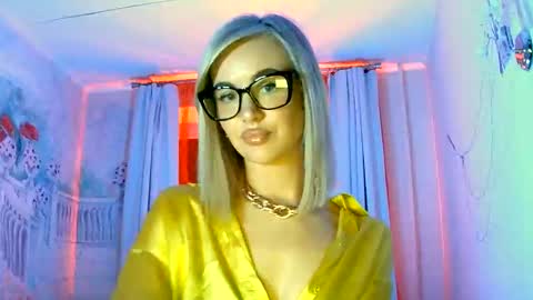 qusi28 online show from February 2025 06:13:02 PM