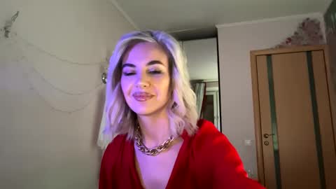 qusi28 online show from February 2025 09:15:02 PM