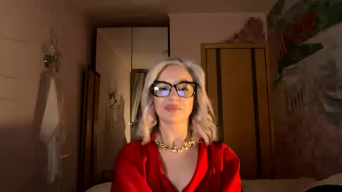 qusi28 online show from February 2025 12:19:01 AM