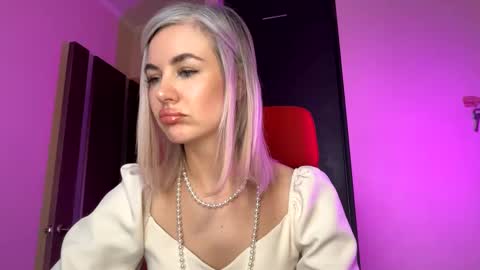 qusi28 online show from February 2025 05:12:01 AM