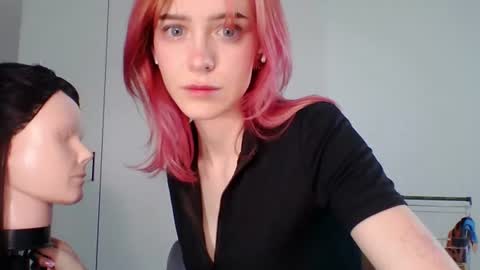 Snapshot of quyenpollio chatting on June 2026 03:21:02 PM Lana Pollio online show from June 2026 03:21:02 PM