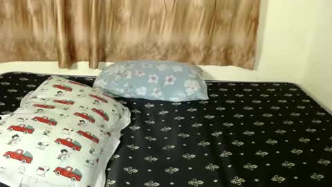 r153010 online show from November 2025 08:52:01 PM