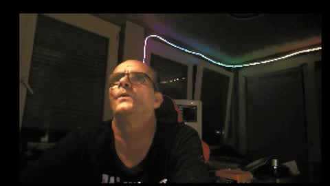 dj mike online show from October 2025 09:17:02 PM
