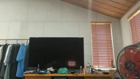 rabbit_eyes69 online show from April 2026 09:08:01 AM