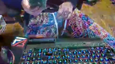 Raccoon68 online show from November 2025 08:33:02 PM