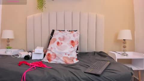 Rachel Donnelly online show from January 2026 04:27:01 AM