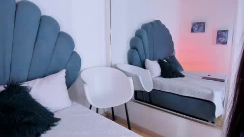 Rachel Ribeiro online show from February 2025 03:18:02 PM