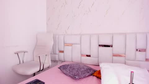  DALIANA  online show from February 2026 12:04:01 PM