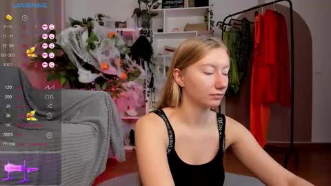 Rachel online show from October 2025 04:13:01 AM