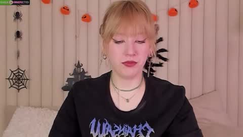 RachelCart online show from October 2025 03:07:02 AM