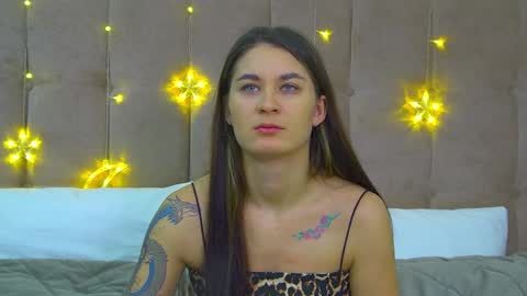 RachellSimpson online show from December 2024 06:27:01 PM