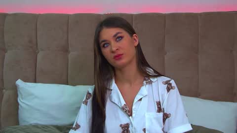 RachellSimpson online show from January 2025 07:12:01 PM