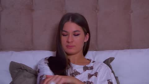 RachellSimpson online show from January 2025 03:55:02 AM