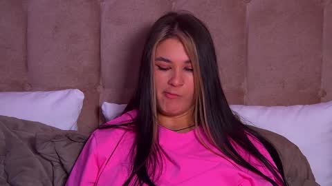 RachellSimpson online show from February 2025 02:07:01 AM