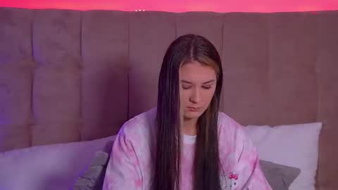 RachellSimpson online show from February 2025 06:09:02 PM