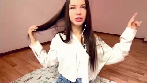 Snapshot of rachelpoisso chatting on November 2025 09:19:02 AM Rachel online show from November 2025 09:19:02 AM