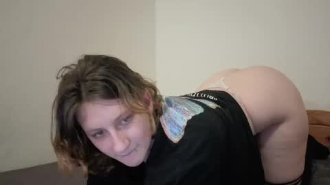 racoosty online show from April 2026 06:16:01 PM