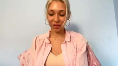 radiant__soul online show from April 2026 02:49:01 PM