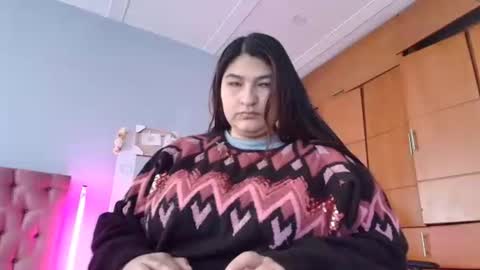 radiantgoddes online show from January 2025 01:03:02 PM