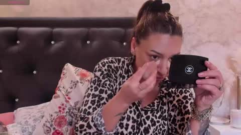 Snapshot of raelledarkstar chatting on March 2026 09:10:02 AM raelledarkstar online show from March 2026 09:10:02 AM