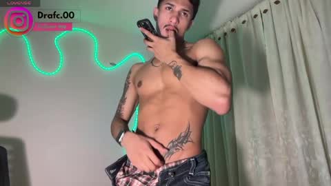 Snapshot of rafael_stone1 chatting on May 2026 02:17:01 AM NEW IG online show from May 2026 02:17:01 AM